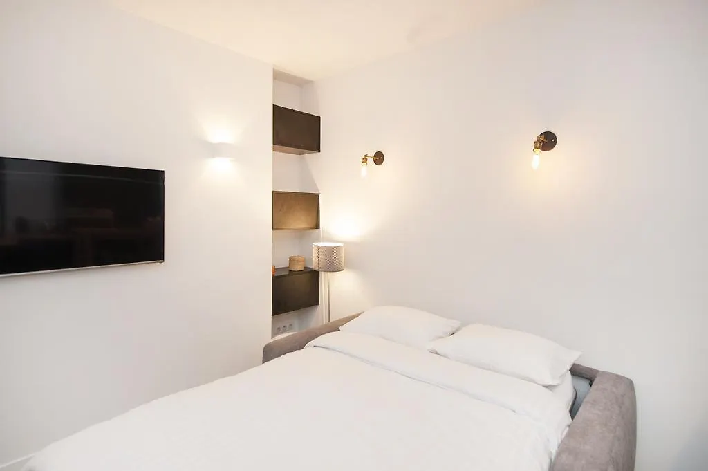 Apartment Pick A Flat's In Le Marais - Rue Sainte Croix De La Bretonnerie *